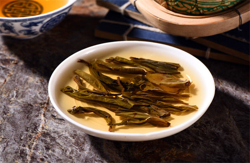 Yunnan Old Pu-erh Tea Tree Puer Tea 100g Shen Pu'er Tea Cake Raw Puerh Tea Cakes