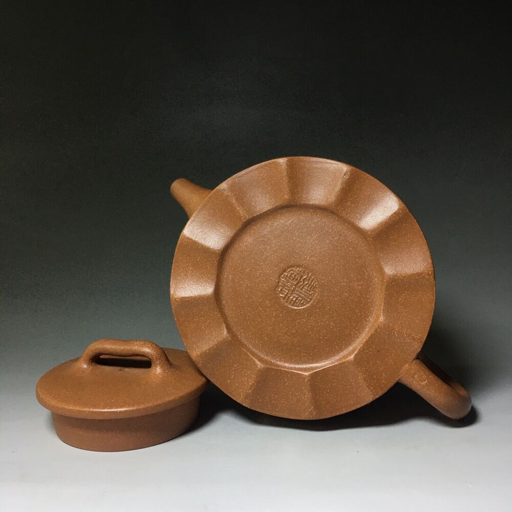 vintage chinese yixing purple clay teapot zisha ceremony carving Collectible art