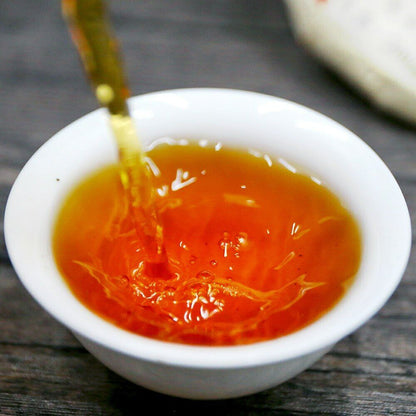 2021 Wild Red Dianhong Black Chinese Tea Yunnan "Iceland Red" Tea Cake 200g