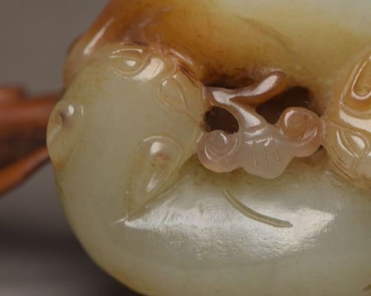 Antique Chinese Natural Hetian Jade Carved Exquisite Beast Statue Collection Art