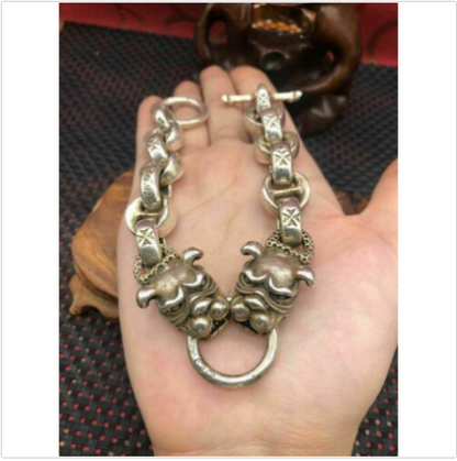 Asian chinese old miao silver hand cast dog statue bracelet jewel cool gift