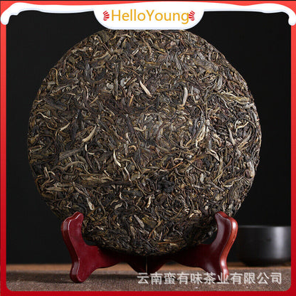 High Quality Yunnan Pu'er Tea Yiwu Raw Tea Cake 357g