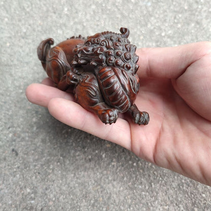 Chinese Unicorn Fabulous Kylin Dragon Statue Figurines Boxwood Carving Gift Art