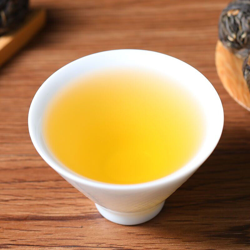 357g Green TeaZhonghong India Mengku Spring Tea Yunnan Pu'er Tea Cake