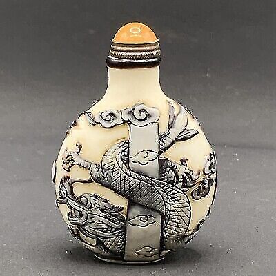 chinese glass Old Beijing exquisite dragon phoenix statue snuff bottle carving