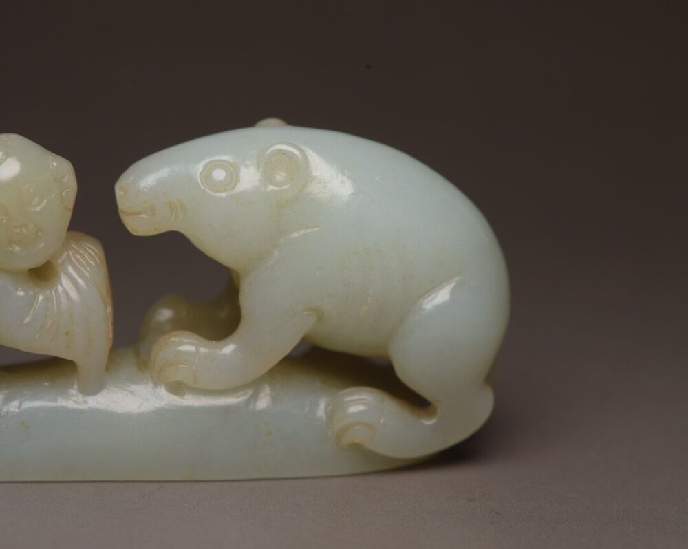Chinese Natural Hetian Jade Carved Children Bear Statue Exquisite Figurine Art