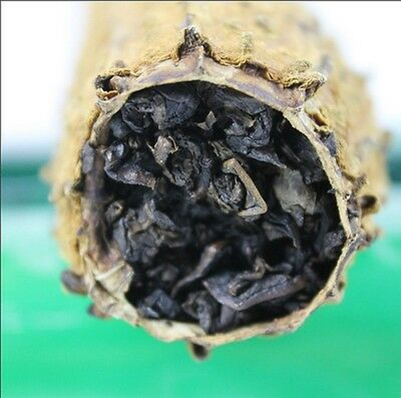 TiKuanYin Oolong Tea 2pcs Bitter Gourd Cellaring Charcoal Organic Tieguanyin Tea