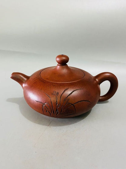 Chinese Yixing Zisha Clay Handmade Exquisite Teapot （一粒珠兰花壶 底款：顾景舟）