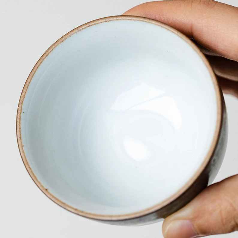 This ceramic teacup include : x 1 Tea cup (6.2x6.7cm 70ml)