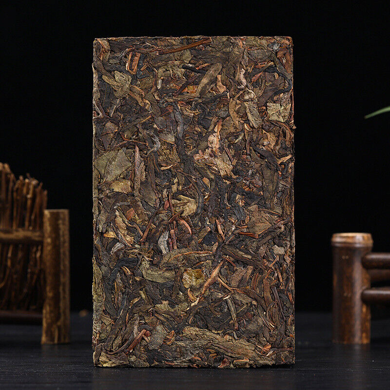 Yunnan Puerh Tea Brick Iceland Ancient Gold Leaf Puerh Raw Tea Brick 1000g