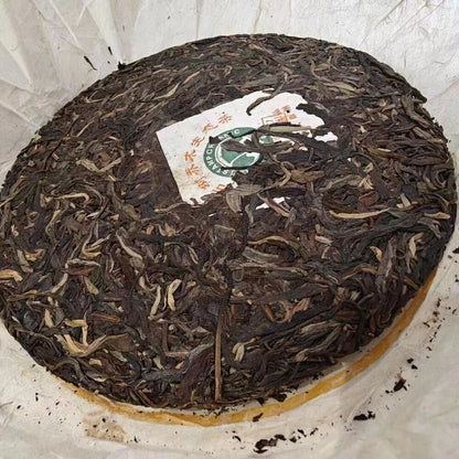 357g Yunnan Raw Pu-erh Tea Cake 2005 Qizi Spring Puerh Raw Tea Aged Pu'er Tea