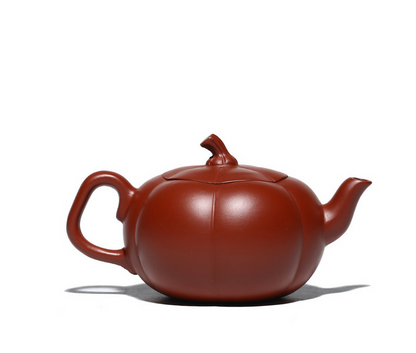 Chinese Yixing Zisha Clay Handmade Exquisite Teapot （茄瓜壶 底款：如图）