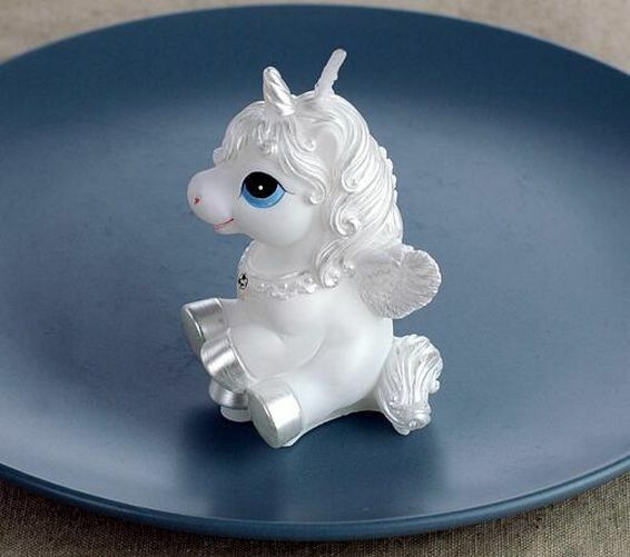 3D Unicorn Pegasus Shaped Mold 6.8x6.8x8.4cm Silicone DIY Craft Cake Making Tool