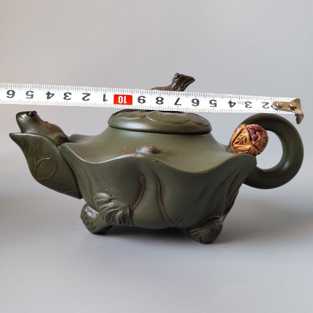 Chinese Yixing Purple Clay Teapot Tea Set Pot Zisha Ceramic Cute Decor Figurine