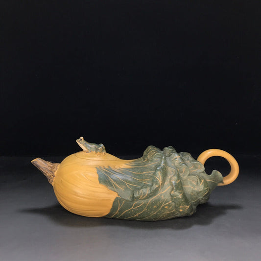 Chinese Yixing Zisha Clay Handmade Exquisite Teapot （百财 底款：蒋蓉）