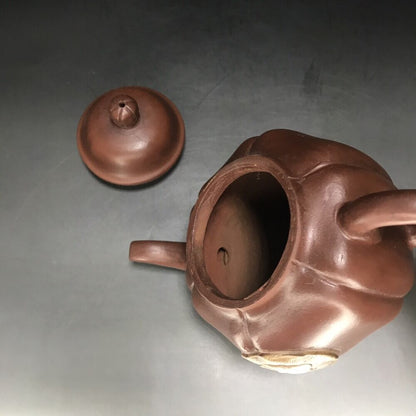 vintage chinese yixing purple clay teapot zisha ceremony carving Collectible art