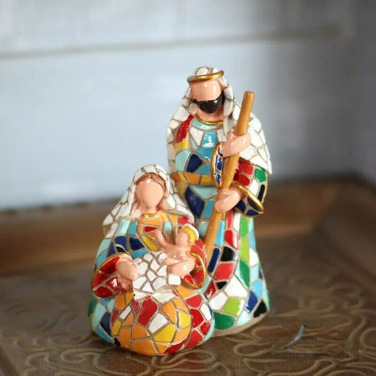 Christmas Decorations Resin Holy Family Statue Gaudi Style Ornaments 11x15.5x8cm