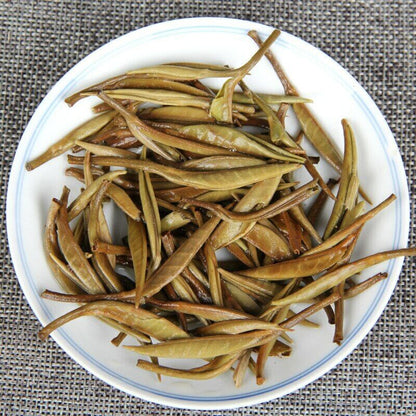 Silver Needle White Tea Ancient Tree Moonlight White Single Bud Tea 357g/12.59oz