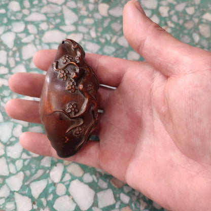 chinese wood appealing sculpture lowrie fox statue beautifully carved pendant