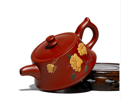 Chinese Yixing Zisha Clay Handmade Exquisite Teapot （牡丹纳瓢 底款：王国望）