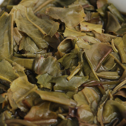 200g Yunnan Pu'er Tea Bulang Spring Tip Pu'er Raw Brick Pre-Mingling Spring Tea