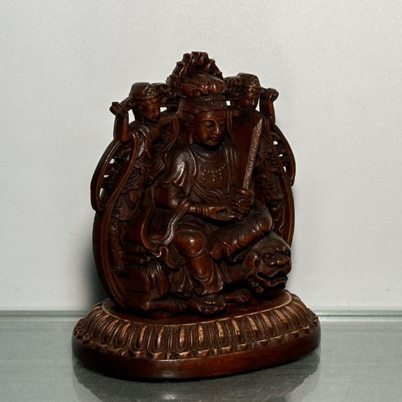 Chinese Boxwood Carving Bodhisattva Manjusri Statue Wooden Sculptures Ornaments