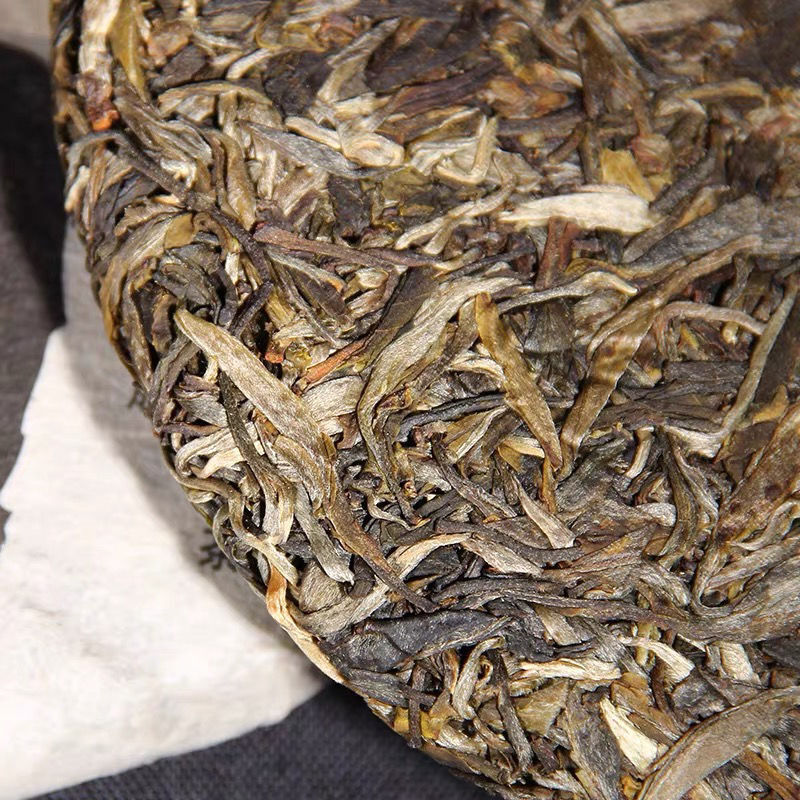 2017 Laotongzhi Liang Yuan Old Tree Raw Pu-erh 400g Cake Haiwan Pu'er Puer Tea