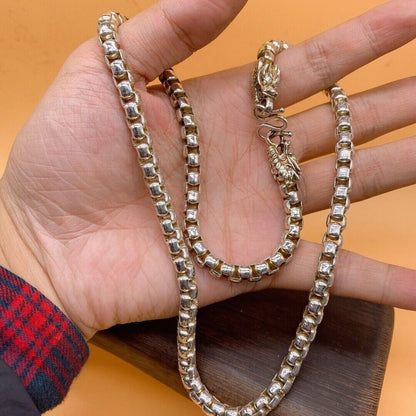 old tibet miao silver hand carving skull Statue necklace noble gift