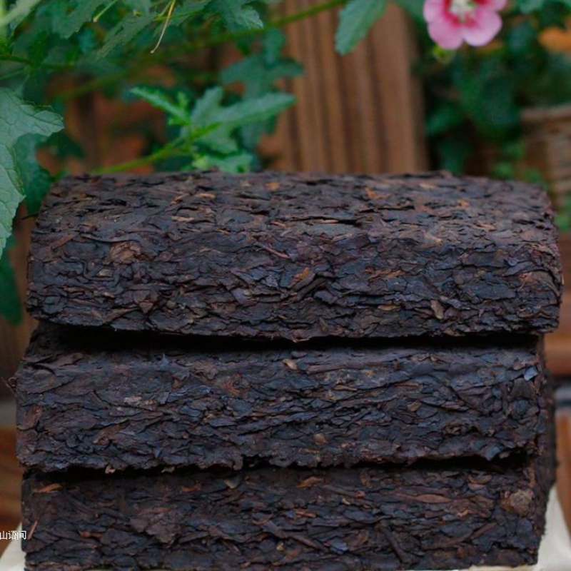 Yunnan Aged Pu-erh Tea 5-10 Year Old Puerh Ripe Tea Brick Cooked Pu'er Black Tea