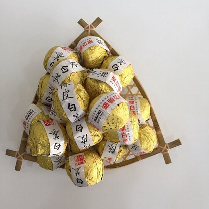 White tea filled orange Fuding Chenpi Bai Cha Old Shou Mei-