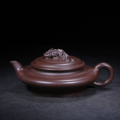 Chinese Yixing Zisha Clay Handmade Exquisite Teapot （水扁 底款：周桂珍）