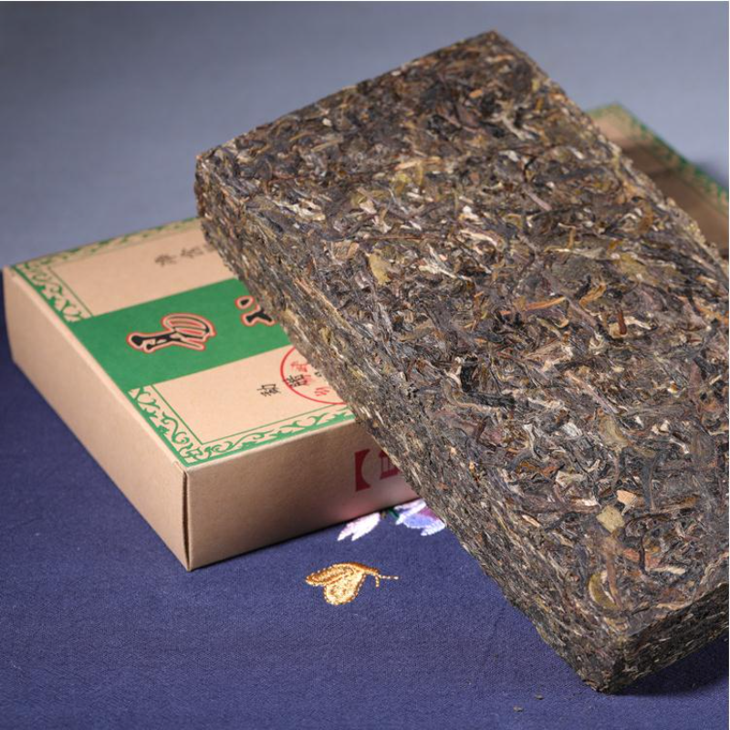 1000g Yunnan Raw Puerh Tea 2012 Year Yiwu Pu-erh Shencha Chinese Pu'er Green Tea