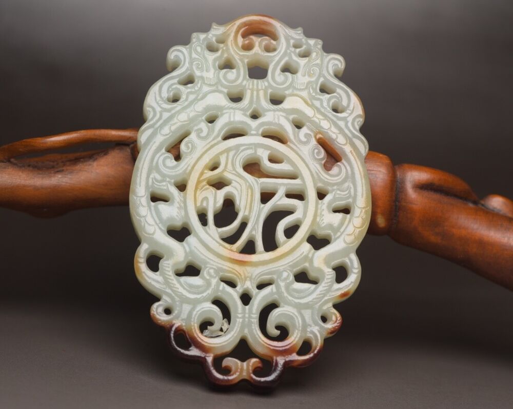 China Beautiful Natural Hetian Jade Carving Fine Unique Figurine Pendant Jewelry