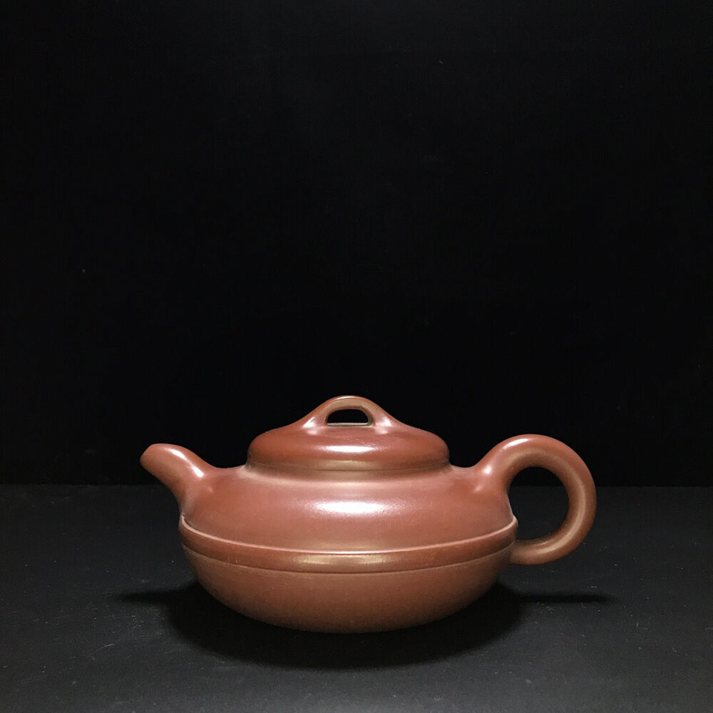 Chinese Yixing Zisha Clay Handmade Exquisite Teapot （线扁 底款：燕亭）