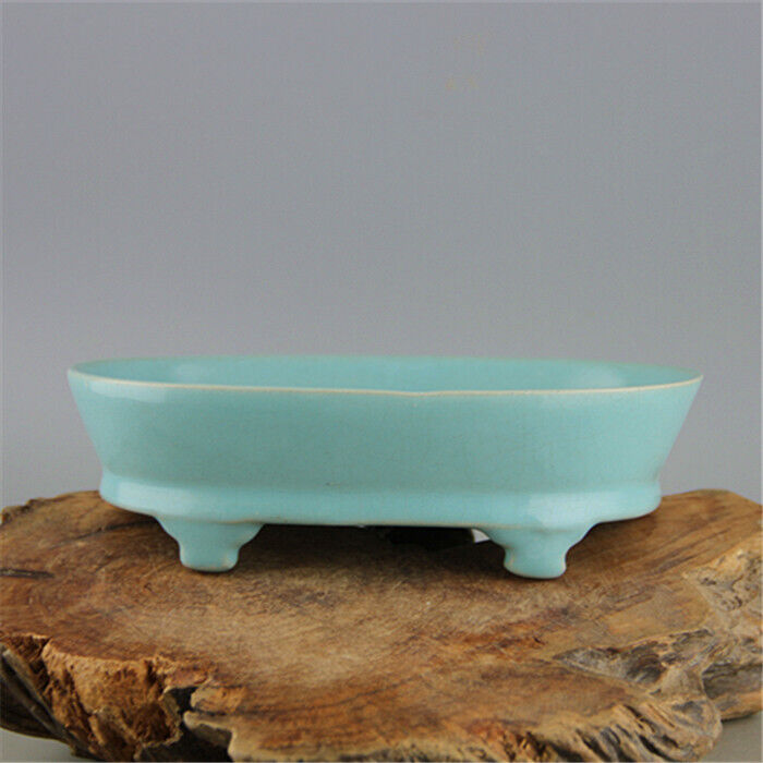 Chinese Song Dynasty Ru Kiln celadon four legged narcissus basin