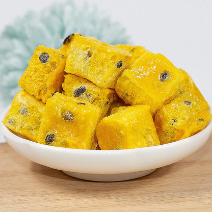 Freeze-dried passion fruit pieces in water Passion fruit dried Passion fruit tea