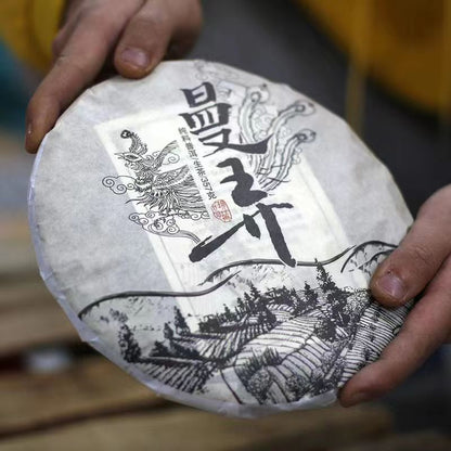 357g Yunnan Raw Puerh Tea Cake Mannong Pu-erh Shengcha Premuim Pu'er Green Tea