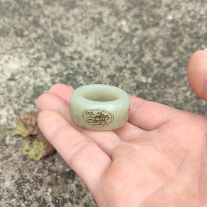 Chinese Natural Hetian Jade Carved Exquisite Thumb Ring Collection Jewelry Art