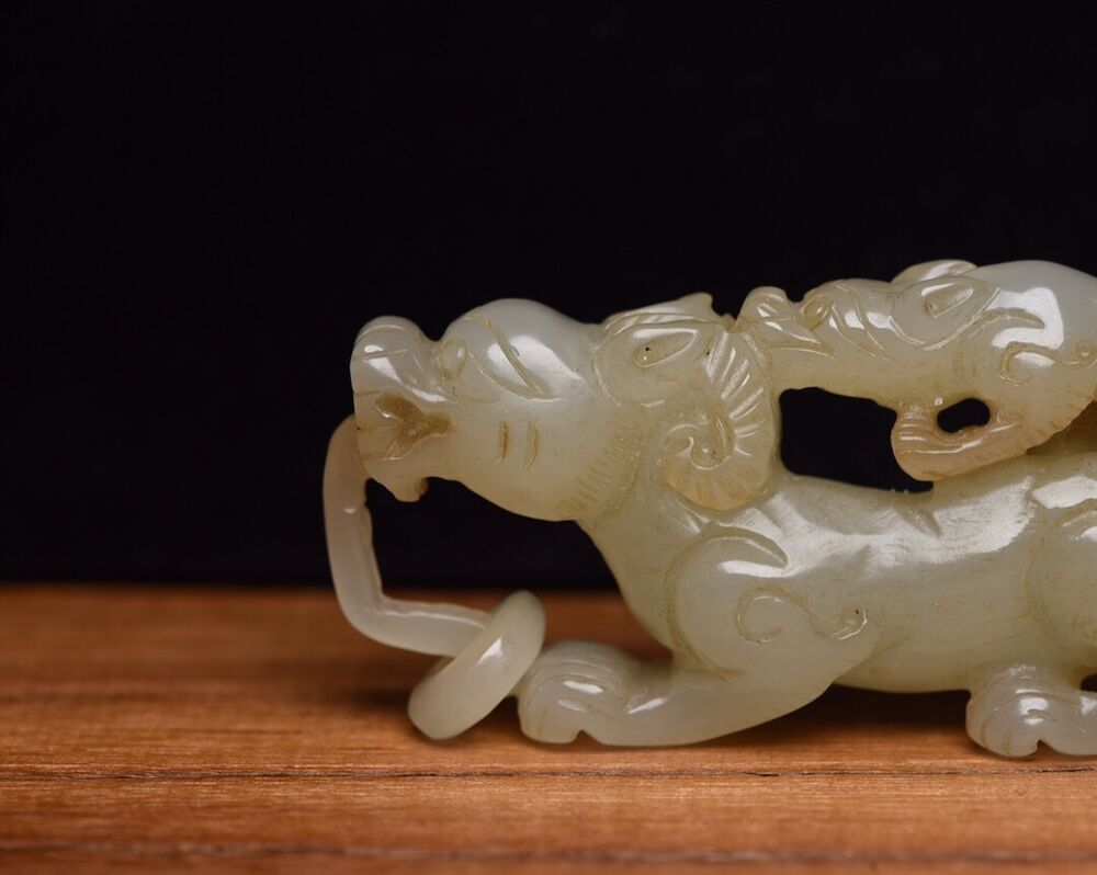 Chinese Natural Hetian Jade Carving Beast Statue Sculpture Unique Exquisite Art
