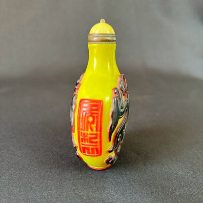 Old Beijing Chinese Carved Dragon Statue Yellow Snuff Bottle Glass Overlay Box