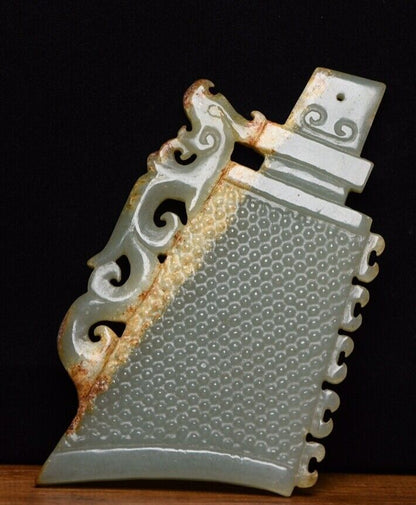 Chinese Antique Hetian Jade Carved Dragon Statue Lucky Jade Pendant Jewelry Rare