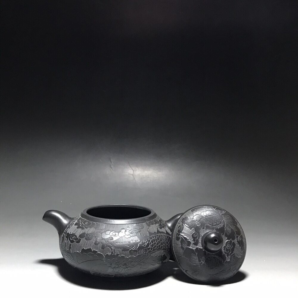 vintage chinese yixing purple clay teapot zisha ceremony carving Collectible art