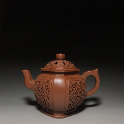 Chinese Yixing Zisha Clay Handmade Exquisite Teapot （镂空宫灯 底款：金鼎商标）