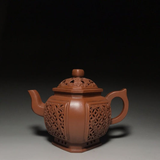 Chinese Yixing Zisha Clay Handmade Exquisite Teapot （镂空宫灯 底款：金鼎商标）