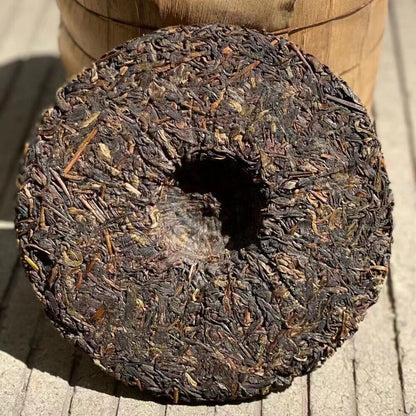 357g Yunnan Aged Pu'er Raw Tea Cake 1999 Tong Xing Hao Old Puerh Raw Tea Pu-erh