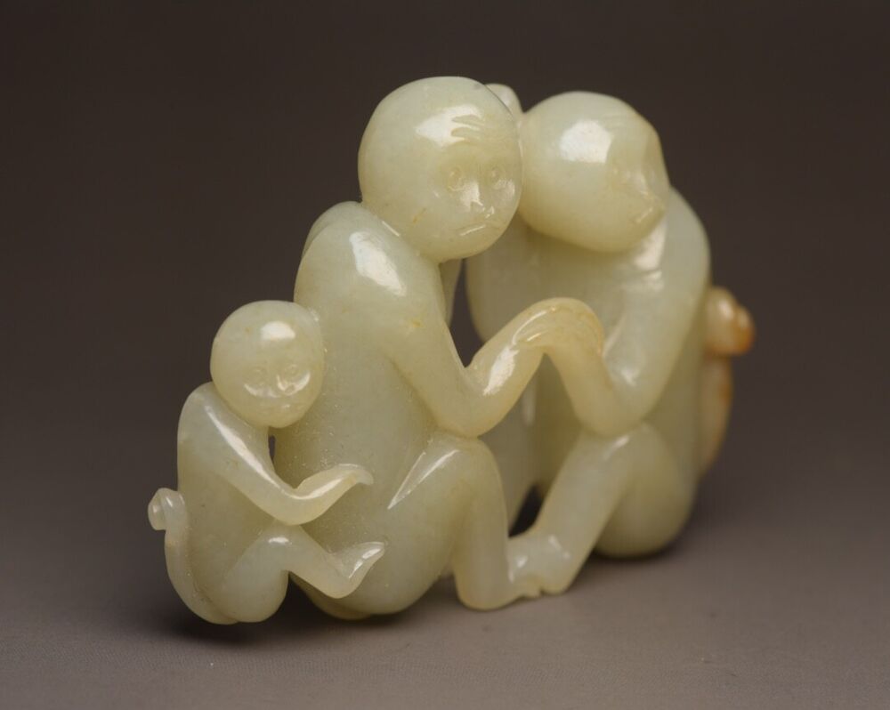 Chinese Natural Hetian Jade Carving Monkey Statue Nice Sculpture Art Collection