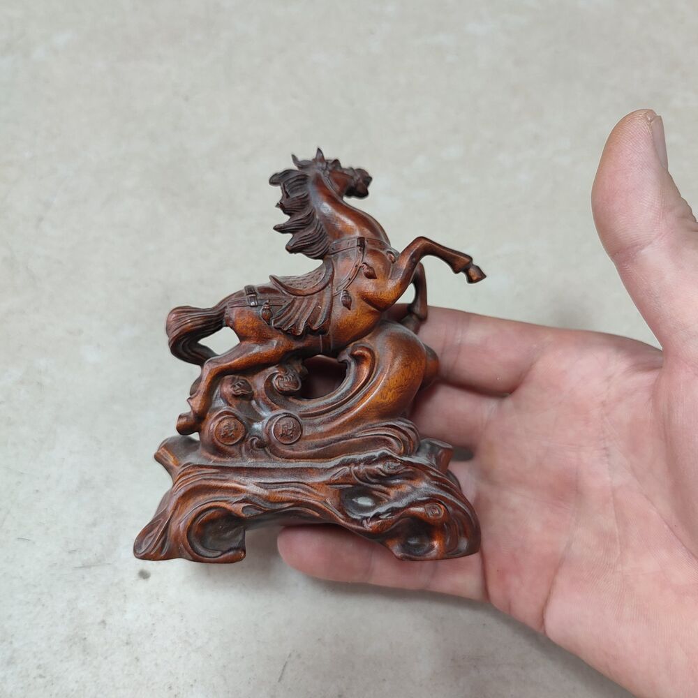 Home decor luxury Ornaments room horse figurine interior statue boxwood carving