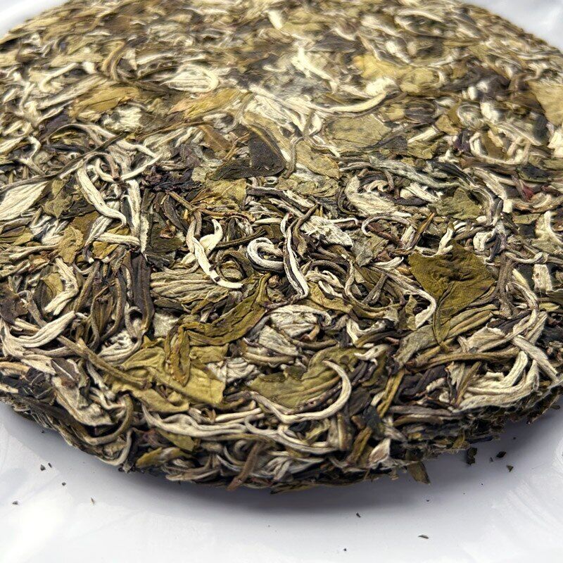 Fuding White Peony White Tea Peony King White Organic Tea Bai Cha Cake 300g