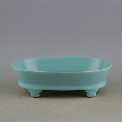 Chinese Song Dynasty Ru Kiln celadon four legged narcissus basin