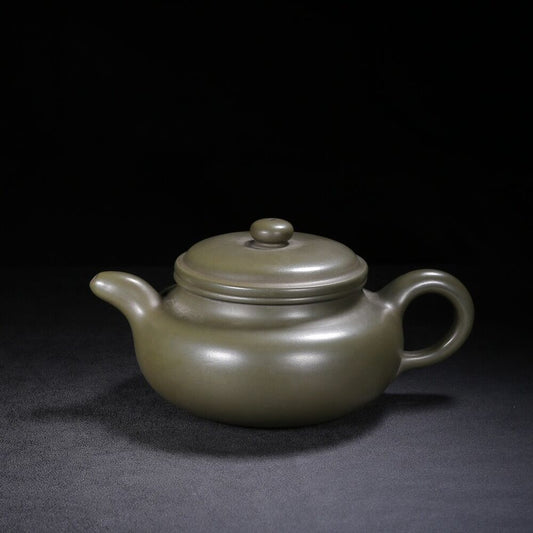 Chinese Yixing Zisha Clay Handmade Exquisite Teapot （仿古 底款：徐汉棠）